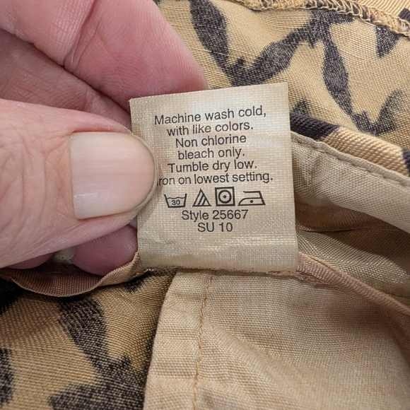 J. Crew Black and Tan High Waist Geometric Shorts SZ 6 silk linen - Picture 11 of 11